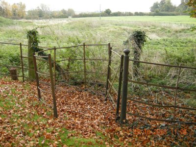 Kissing_Gate_Lillingstone_Dayrel-0