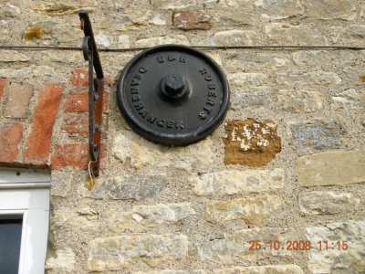 Wall_Tie_Plate_Lillingstone_Dayrel-0